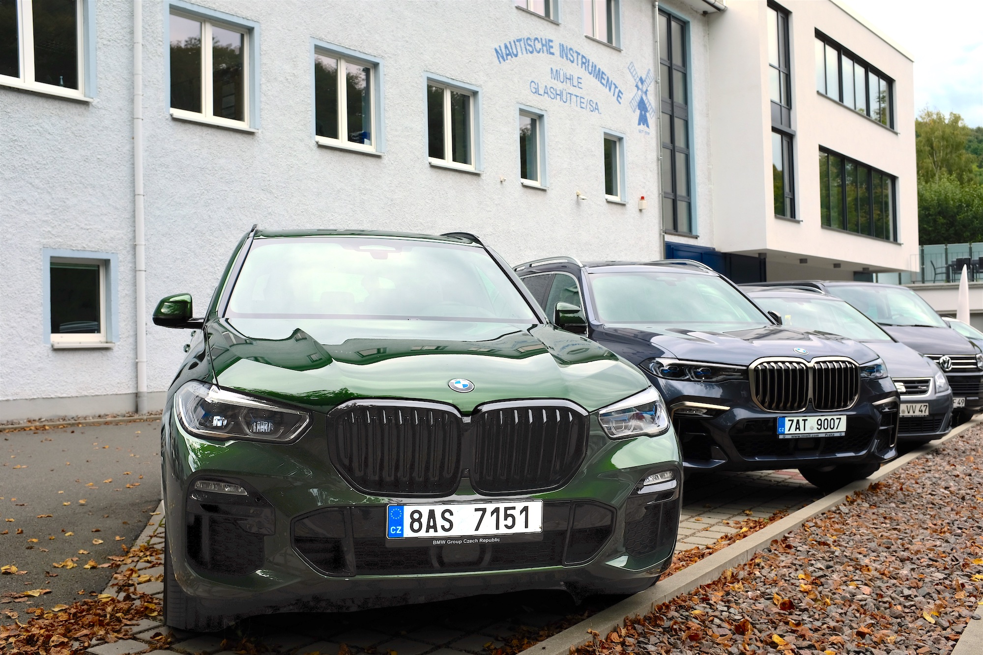 Auta BMW v Mühle Glashütte